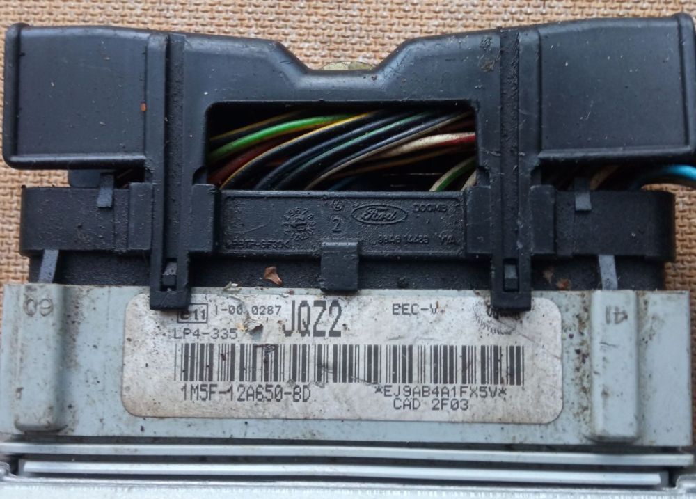 ЭБУ Visteon EEC-V для автомобиля Ford Focus 1.jpg